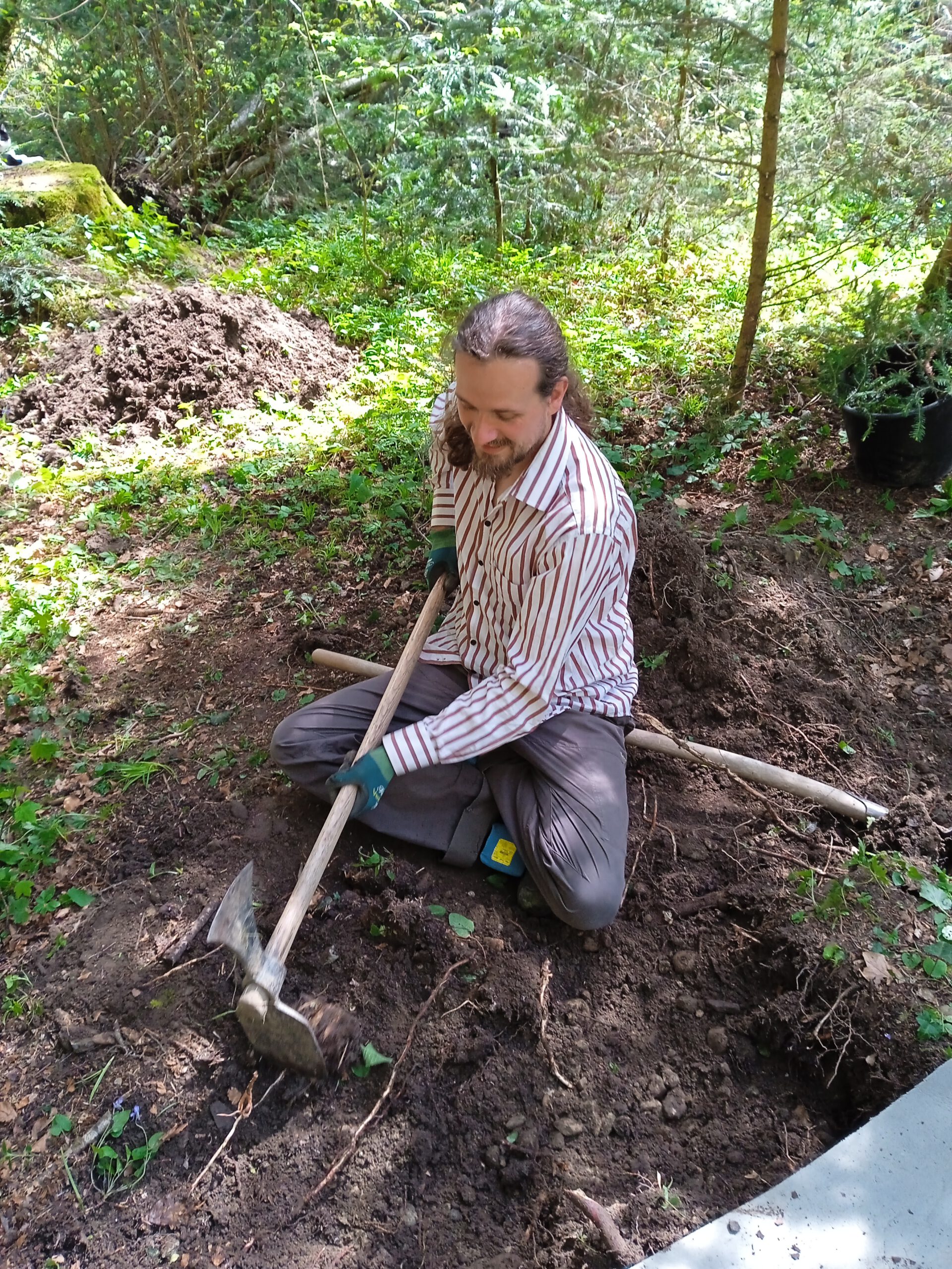 Simon bei der Arbeit